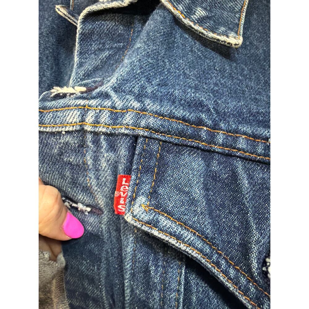 VIntage 1980s Levi's Type III Trucker Jean Jacket Medium Wash Denim Womens Small - Picture 3 of 9